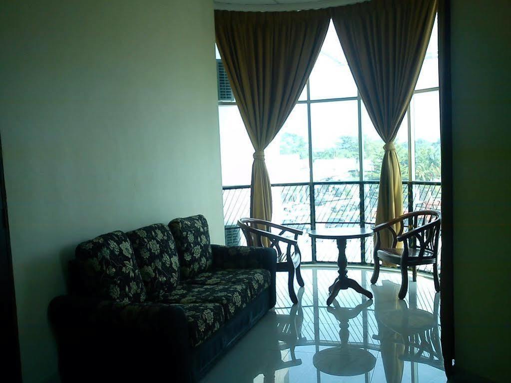 Casavilla Travellers Lodge Taiping Dış mekan fotoğraf